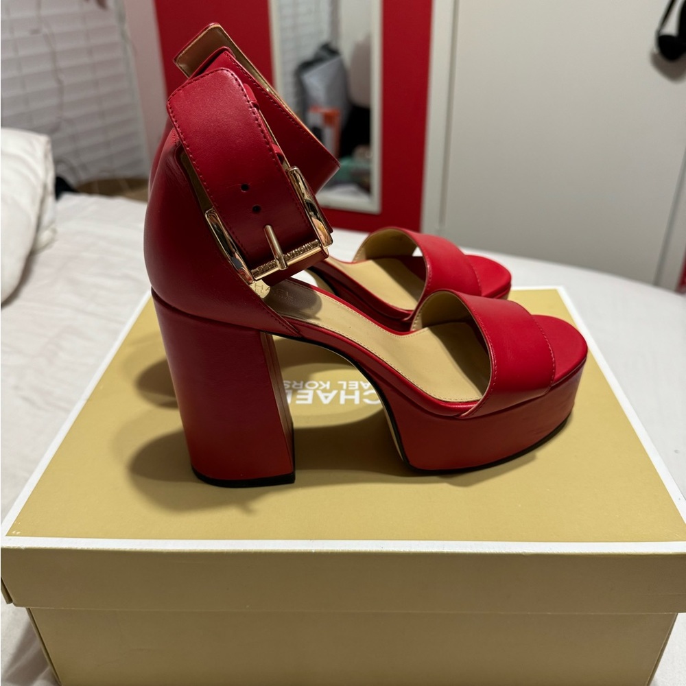 Michael Kors Red Heels Leather size 6
